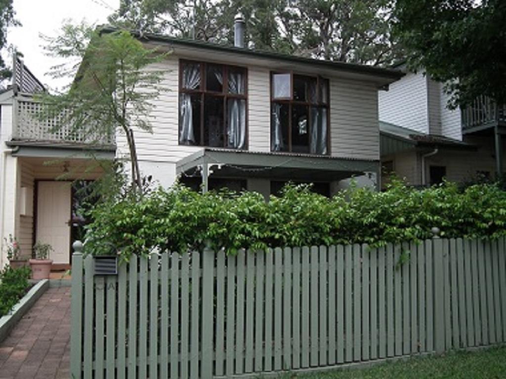 Frenchs Forest Bed And Breakfast Sydney Exterior photo